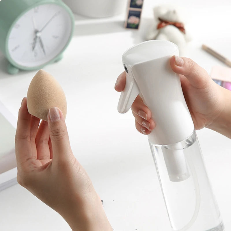 Continuous Mist Water Spray Bottle - Refillable Hair Salon Sprayer (200/300/500ml)